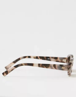 Aerie Le Specs Out Of Love Sunglasses -Outlet Aerie Chic Store 3728 7750 001 d1