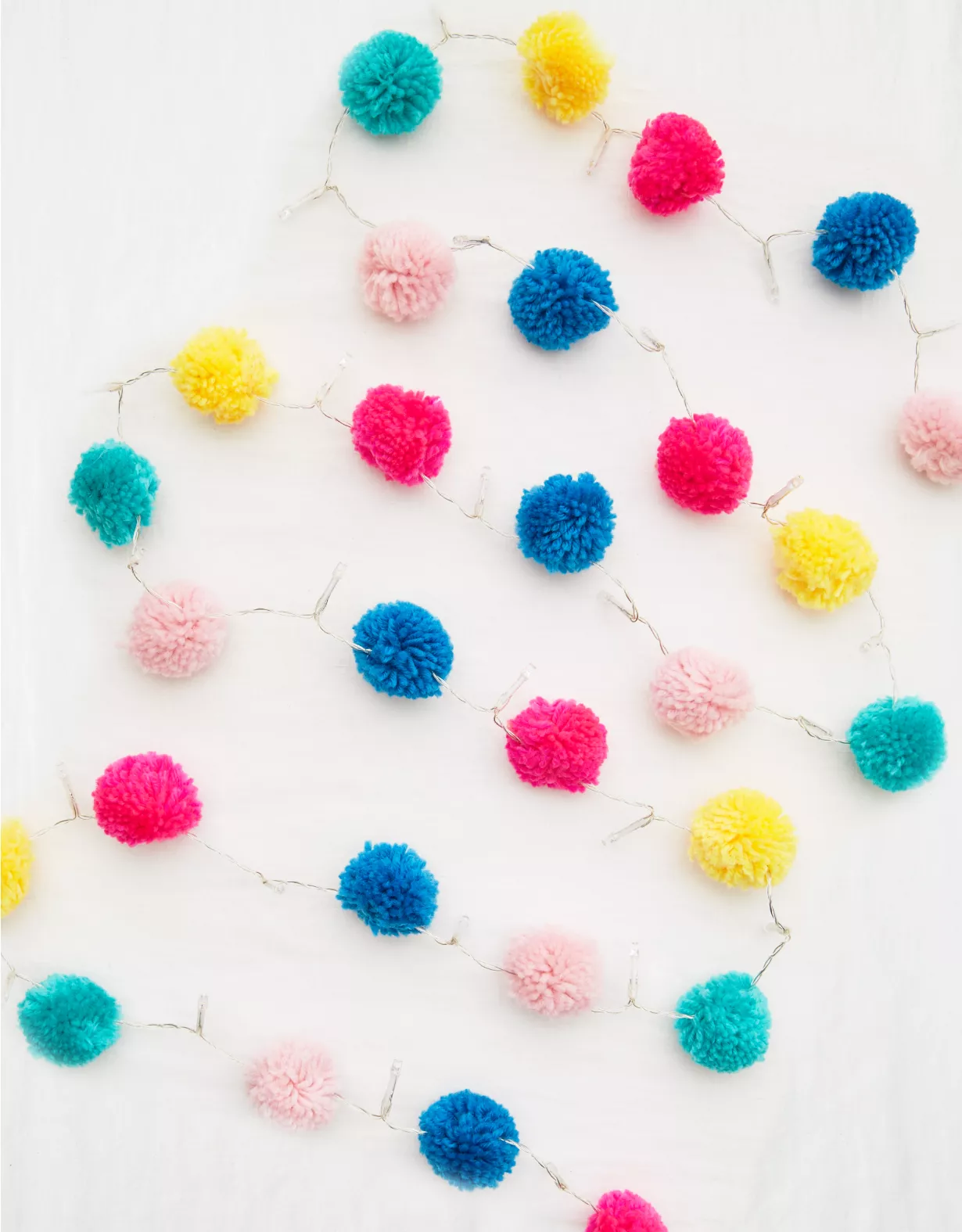 Aerie Sunnylife Pom Pom String Lights 1 Aerie Sunnylife Pom Pom String Lights