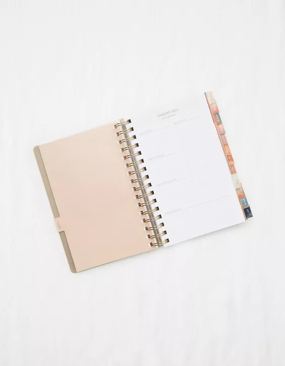 Aerie Fringe Planner 3 Aerie Fringe Planner - Image 3